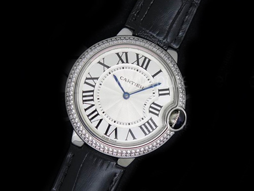 까르띠에 발롱블루 42mm 다이아몬드 베젤  실버 다이얼, 블랙가죽스트랩, 홍콩명품남자시계, CARTIER