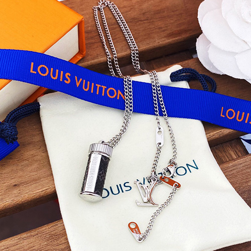 [홍콩명품.LOUIS VUITTON] 루이비통 22SS 최신유행 남자여자 목걸이 AC490, AGG, 홍콩명품쇼핑몰,무브타임,인터넷명품사이트