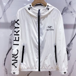 [홍콩명품. ARCTERYX] 아크테릭스 23SS 로고 후드 바람막이 자켓 (2컬러), BM4249, BR, 명품쇼핑몰,의류,무브타임사이트,인터넷쇼핑몰,해외직구로고