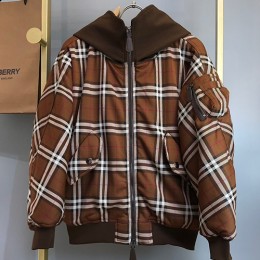 [홍콩명품.Burberry] 버버리 23SS 빈티지 체크 후드 자켓, BM4901, AGG, 온라인명품쇼핑몰,의류,무브타임사이트,인터넷쇼핑몰,해외직구