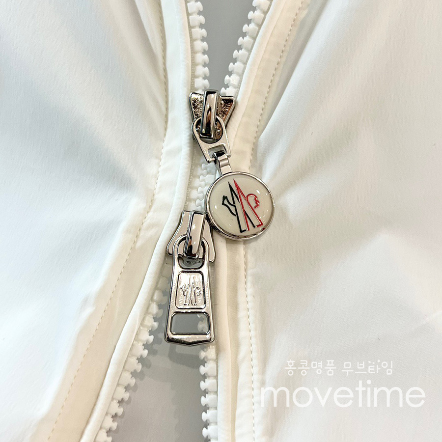 [홍콩명품.MONCLER] 몽클레어 23SS 로고 후드 바람막이 자켓 (2컬러), BM6050, AGG, 홍콩명품쇼핑몰,인터넷명품,온라인명품사이트,여자명품,해외직구