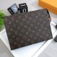 [홍콩명품.LOUIS VUITTON] 루이비통 23SS 포쉐트 토일렛 26 클러치 M47542, BGM1410, X1, 홍콩명품가방,손목가방,크로스백,핸드백,구매대행,무브타임