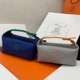 [홍콩명품.Hermes] 에르메스 23SS 로고 Trousse Bride A Brace 캔버스 가방 (2컬러), BGM1728, H3, 홍콩명품가방,명품쇼핑몰,크로스백,핸드백,구매대행,무브타임