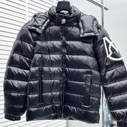 [홍콩명품.MONCLER] 몽클레어 23SS 로고 자수 후드 다운 패딩 자켓 (블랙), BM9678, AGG, 온라인명품쇼핑몰,남자명품의류,인터넷쇼핑몰,해외직구