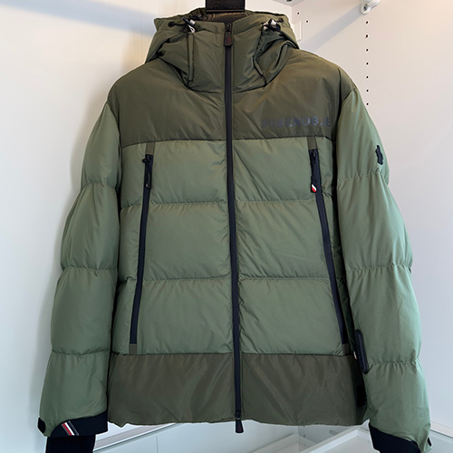 [홍콩명품.MONCLER] 몽클레어 23SS 로고 후드 다운 패딩 자켓 (2컬러), BM9688, JS, 온라인명품쇼핑몰,남자명품의류,인터넷쇼핑몰,해외직구