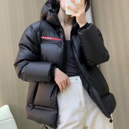 [홍콩명품,PRADA] 프라다 23SS 로고 나일론 후드 패딩 자켓 (블랙), BM9777, TBG, 온라인명품쇼핑몰,남자명품의류,인터넷쇼핑몰,해외직구