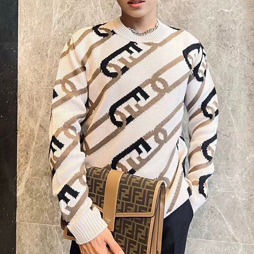 [홍콩명품,FENDI] 펜디 23SS 로고 패턴 니트 스웨터 (베이지), BM9943, KB, 온라인명품쇼핑몰,남자명품의류,인터넷쇼핑몰,해외직구