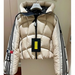 [홍콩명품.MONCLER] 몽클레어 23SS 로고 아디다스 콜라보 후드 다운 패딩 자켓 (아이보리), BM11325, KSM, 홍콩명품의류,구매대행,온라인명품