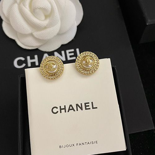 [홍콩명품.CHANEL] 샤넬 24SS 로고 진주 골드 이어링 귀걸이, ET1965, SL, 명품악세사리,팔찌,귀걸이,반지