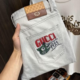 [홍콩명품.Gucci] 구찌 24SS 로고 그래픽 데님 팬츠 진 청바지 (연청), BM12611, HH, 홍콩명품의류,구매대행,온라인명품