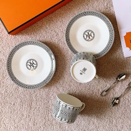 [홍콩명품.Hermes] 에르메스 24SS 로고 H-DECO 티컵 커피컵 세트, ET2116, ZAKKA, 홍콩명품가방,명품쇼핑몰,크로스백,핸드백,구매대행,무브타임