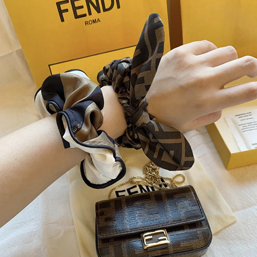 [홍콩명품,FENDI] 펜디 24SS 로고 FF패턴 Hair Elastics 실크 헤어밴드 머리띠, ET2215, JX, 여자명품,여성용,악세사리,의류,벨트,신발