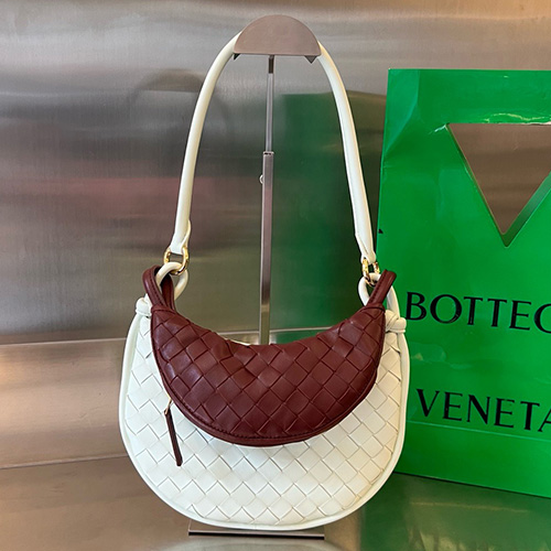 [홍콩명품.BOTTEGA VENETA] 보테가베네타 24SS 스몰 제멜리 숄더백 776764V3S911882, BGM2706, BDA, 홍콩명품가방,명품쇼핑몰,크로스백,핸드백,구매대행,무브타임