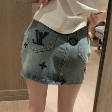 [홍콩명품.LOUIS VUITTON] 루이비통 24SS 로고 모노그램 여성 데님 미니 스커트, BM14321, SG, 홍콩명품의류,구매대행,온라인명품