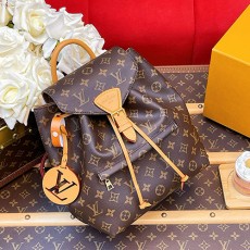 [홍콩명품.LOUIS VUITTON] 루이비통 24SS 모노그램 Montsouris 스몰 백팩 M45501 (브라운), BGM3289, BDA, 홍콩명품가방,명품쇼핑몰,크로스백,핸드백,구매대행,무브타임