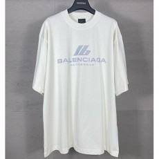 [홍콩명품.BALENCIAGA] 발렌시아가 24SS 로고 프린트 반팔 티셔츠 (2컬러), BM15058, JU, 홍콩명품의류,구매대행,온라인명품