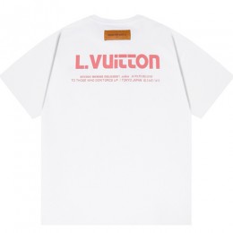 [홍콩명품.LOUIS VUITTON] 루이비통 24SS 로고 그래픽 프린트 반팔 티셔츠 (2컬러), BM15144, JU, 홍콩명품의류,구매대행,온라인명품