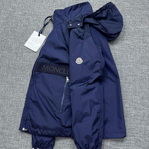 [홍콩명품.MONCLER] 몽클레어 24SS 로고 후드 탈부착 바람막이 자켓 (2컬러), BM17135, JQ, 홍콩명품의류,구매대행,온라인명품