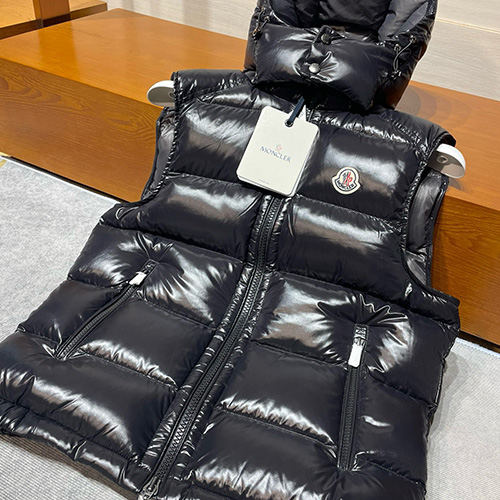 [홍콩명품.MONCLER] 몽클레어 24SS 로고 구스다운 후드 패딩 조끼 베스트 (블랙), BM17200, PG, 홍콩명품의류,구매대행,온라인명품