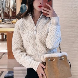 [홍콩명품.LOUIS VUITTON] 루이비통 24SS 로고 모노그램 여성 카라 집업 자켓 (아비보리), BM18047, TBG, 홍콩명품의류,구매대행,온라인명품