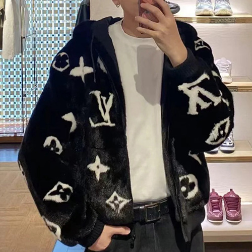 [홍콩명품.LOUIS VUITTON] 루이비통 25SS 로고 모노그램 밍커코트 (블랙), BM18286, TOM, 홍콩명품의류,구매대행,온라인명품