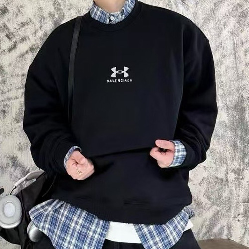 [홍콩명품.BALENCIAGA] 발렌시아가 25SS 로고 Under Armour 콜라보 맨투맨 티셔츠 (블랙), BM19208, 홍콩명품의류,구매대행,온라인명품