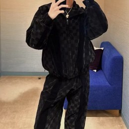 [홍콩명품.LOUIS VUITTON] 루이비통 25SS 로고 다미에 봄버 자켓 + 조거 팬츠 바지 상하의 세트 (블랙), BM19623, KB, 홍콩명품의류,구매대행,온라인명품