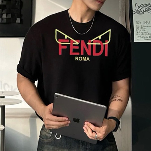 [홍콩명품,FENDI] 펜디 25SS 로고 프린트 반팔 티셔츠 (블랙), BM19701, YS, 홍콩명품의류,구매대행,온라인명품