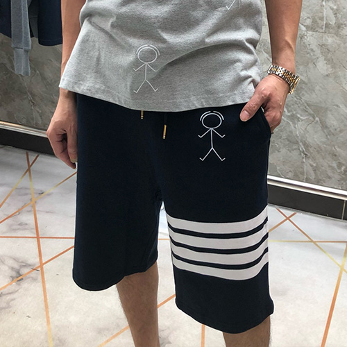 [홍콩명품.THOME BROWNE] 톰브라운 25SS 로고 4바 쇼츠 반바지 (2컬러), BM20179, TB1, 홍콩명품의류,구매대행,온라인명품