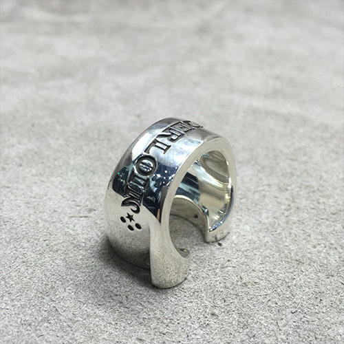 [가격문의][홍콩명품.Chrome Hearts] 크롬하츠 25SS 로고 Tenderloin 925실버 링 반지, ET2841, CR1, 홍콩명품의류,구매대행,온라인명품