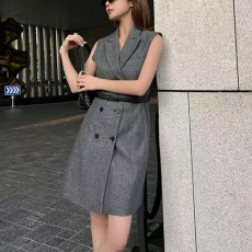 [홍콩명품,Christian Dior] 디올 25SS 로고 여성 벨티드 슬리브리스 원피스 (그레이), BM20364, TBG, 홍콩명품의류,구매대행,온라인명품