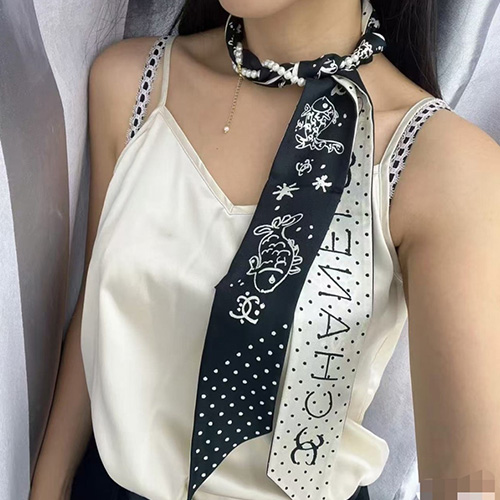 [홍콩명품.CHANEL] 샤넬 25SS 로고 Twilly 6-120 실크 스카프 머플러 (블랙-화이트), ET2914, JX, 홍콩명품의류,구매대행,온라인명품