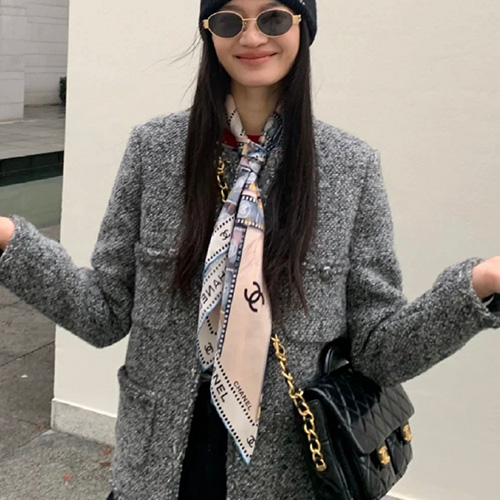 [홍콩명품.CHANEL] 샤넬 25SS 로고 패턴 90-90 실크 스카프 머플러, ET2996, JX, 홍콩명품의류,구매대행,온라인명품