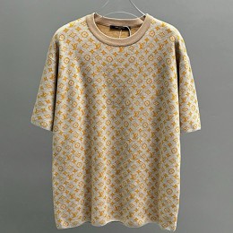[홍콩명품.LOUIS VUITTON] 루이비통 25SS 로고 모노그램 니트 반팔 티셔츠 (카라멜), BM20686, JU, 홍콩명품의류,구매대행,온라인명품