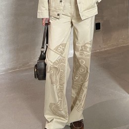 [홍콩명품.Burberry] 버버리 25SS 로고 여성 오버핏 데님 팬츠 진 청바지 (베이지), BM20804, TBG, 홍콩명품의류,구매대행,온라인명품
