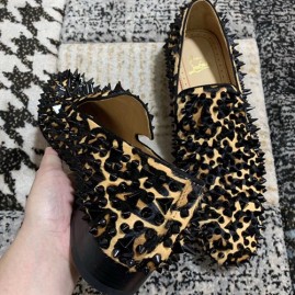 [가격문의][홍콩명품.Christian Louboutin] 크리스챤루부탱 25SS 로고 레더 가죽 로퍼 구두 (베이지-블랙 장식), SE5054, S3, 명품스니커즈,운동화,구두,로퍼,하이탑,신발
