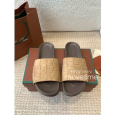 [홍콩명품.Loro Piana] 로로피아나 25SS 로고 남여 레더 가죽 샌들 슬리퍼 (카라멜), SE5290, GHS, 명품스니커즈,운동화,구두,로퍼,하이탑,신발