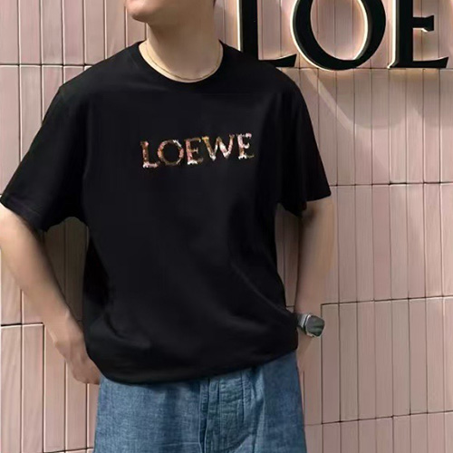 [홍콩명품.LOEWE] 로에베 25SS 로고 그래픽 반팔 티셔츠 (블랙), BM21519, JL, 명품레플리카,미러급,온라인쇼핑몰사이트