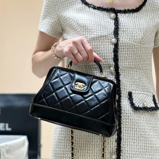 [홍콩명품.CHANEL] 샤넬 25SS 로고 BODIN JOYEUX 레더 가죽 핸드백 크로스백 (블랙-금장), BGM4904, BDA, 홍콩명품가방,명품쇼핑몰,크로스백,핸드백,구매대행