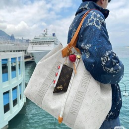 [홍콩명품.LOUIS VUITTON] 루이비통 25SS 로고 모노그램 토트백 핸드백 M14652 (화이트), BGM4939, BDA, 홍콩명품가방,명품쇼핑몰,크로스백,핸드백,구매대행