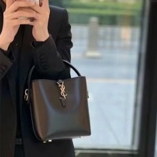 [홍콩명품.YSL] 입생로랑 25SS 로고 르 37 스몰 샤이니 레더 블랙 749036-2R20W-1000, BGM4958, BDA, 홍콩명품가방,명품쇼핑몰,크로스백,핸드백,구매대행