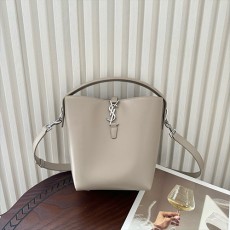 [홍콩명품.YSL] 입생로랑 25SS 로고 르 37 스몰 샤이니 레더 아이보리 749036, BGM4959, BDA, 홍콩명품가방,명품쇼핑몰,크로스백,핸드백,구매대행