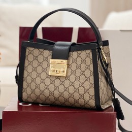 [가격문의][홍콩명품.Gucci] 구찌 25SS 로고 패드록 미디엄 탑 핸들 핸드백 베이지 블랙 GG 패브릭 838992, BGM5039, GU2, 홍콩명품가방,명품쇼핑몰,크로스백,핸드백,구매대행
