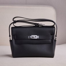 [홍콩명품.Hermes] 에르메스 25SS 로고 Kelly Messenger 메신저백 크로스백 (블랙-은장), BGM5064, BDA, 홍콩명품가방,명품쇼핑몰,크로스백,핸드백,구매대행