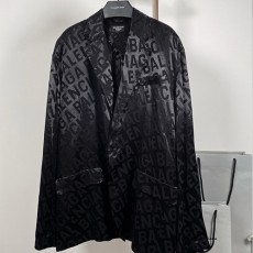 [홍콩명품.BALENCIAGA] 발렌시아가 25SS 로고 패턴 정장 수트 자켓 (블랙), BM21852, KB, 레플리카의류,미러급사이트
