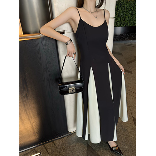 [홍콩명품,Christian Dior] 디올 25SS 로고 여성 탑 원피스 (블랙), BM21964, MC, 레플리카의류,미러급사이트