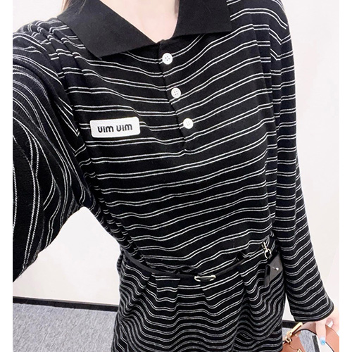 [홍콩명품,MIU MIU] 미우미우 25SS 로고 여성 스트라이프 카라 긴팔 티셔츠 + 쇼츠 반바지 핫팬츠 상하의 세트 (2컬러), BM22178, JL, 레플리카의류,미러급사이트