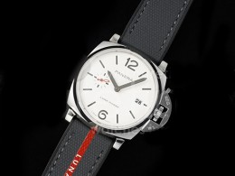 [홍콩명품시계.PANERAI] 파네라이 팸1381 Luminor Due Luna Rossa 42mm 화이트 다이얼