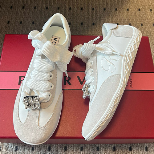 [홍콩명품,Roger Vivier] 로저비비에 25SS 로고 여성 레더 가죽 스니커즈 운동화 (2컬러), SE5574, GHS, 명품스니커즈,운동화,구두,로퍼,하이탑,신발