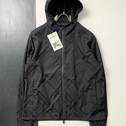 [홍콩명품.Burberry] 버버리 25SS 로고 체크패턴 후드 바람막이 자켓 (블랙), BM22781, JL, 레플리카의류,미러급사이트
